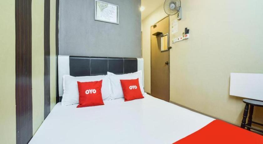 Oyo 44123 Hotel Al-Saif Kuala Kerai Exterior photo